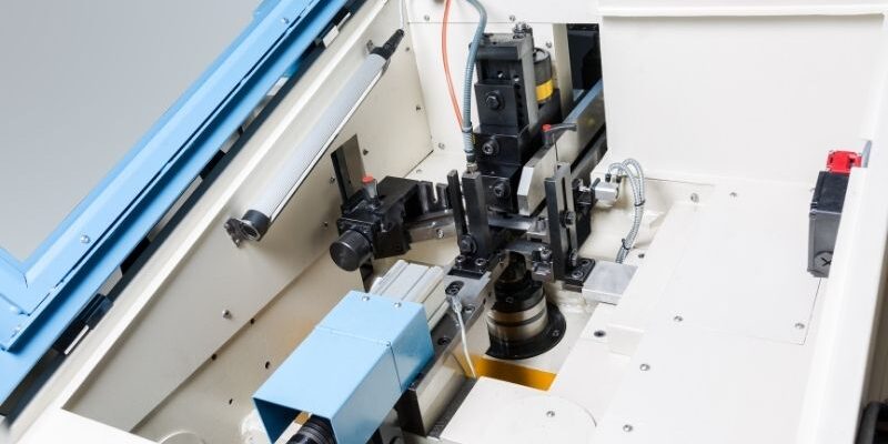 CARACTERÍSTICAS PRINCIPALES DE LA TORNILLERÍA DE AUTOMOCIÓN